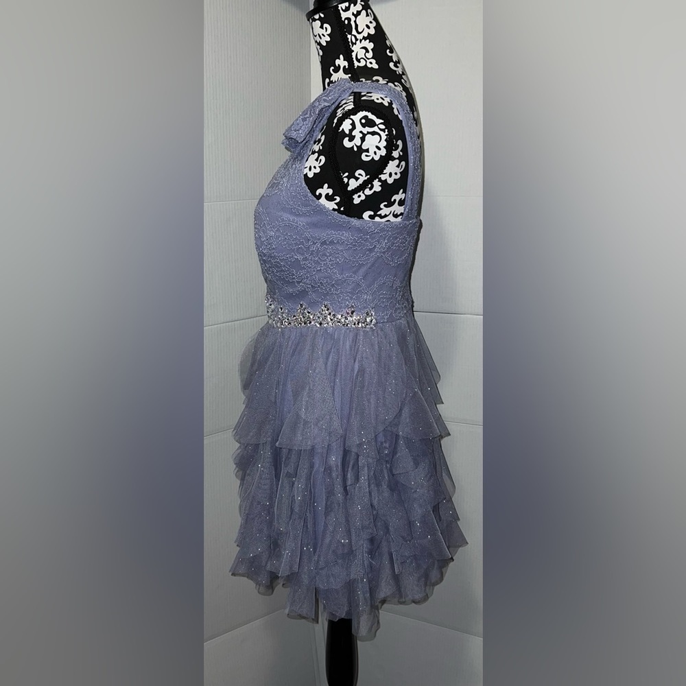 Deb Dress - Picture 2 of 4